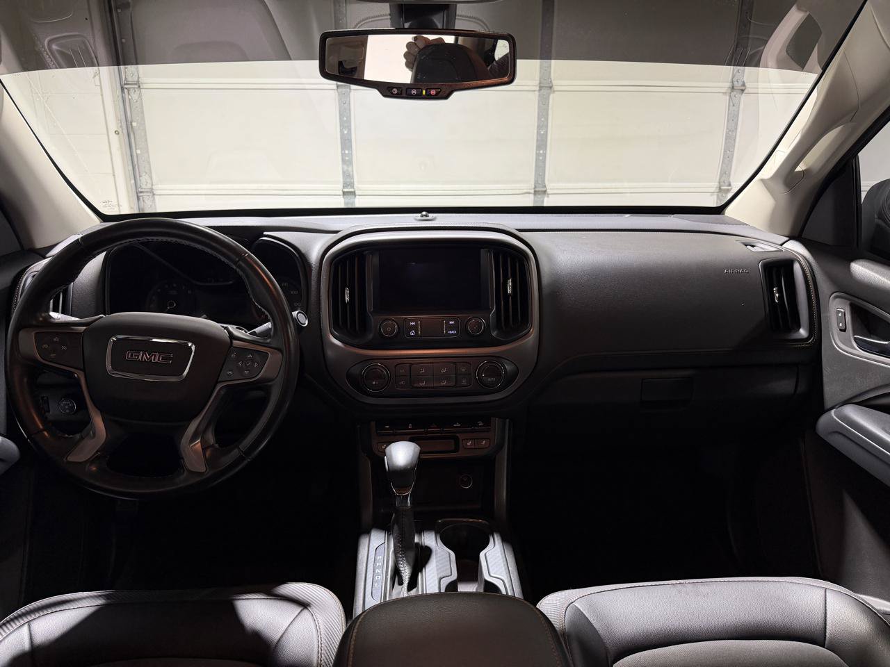Used 2022 GMC Canyon AT4 w/ Trailering Package AWD/4WD image 15