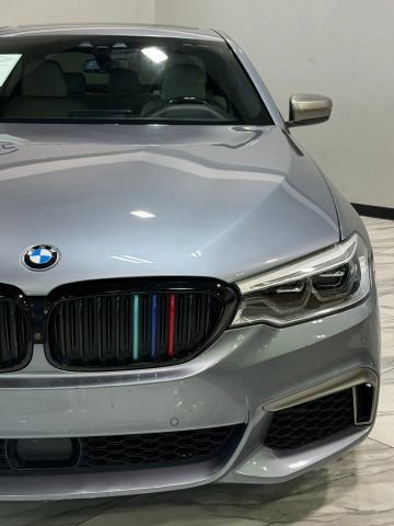 Used 2018 BMW M550i xDrive AWD/4WD image 4