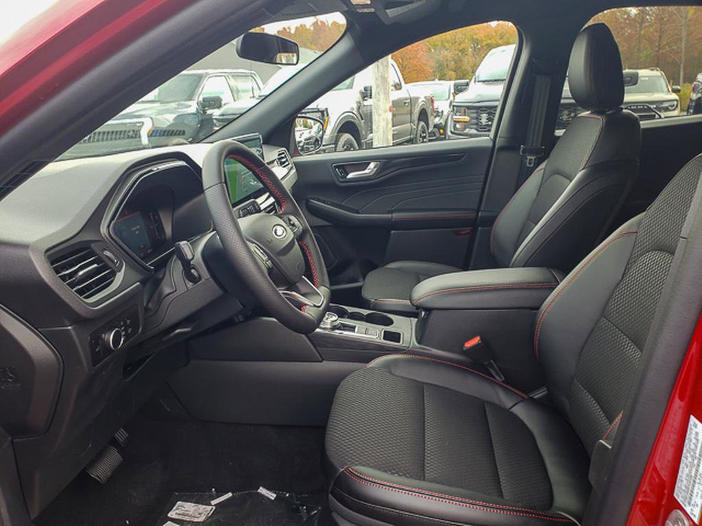 New 2026 Ford Escape ST-Line w/ Tech Pack #1 image 7