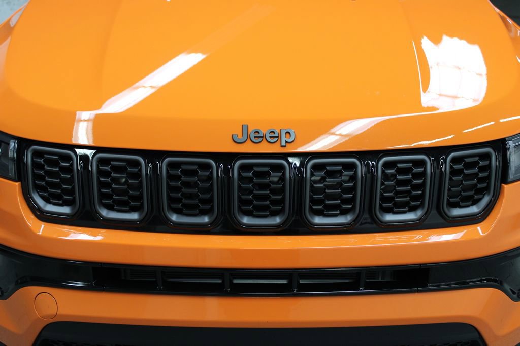 New 2026 Jeep Compass Limited image 32