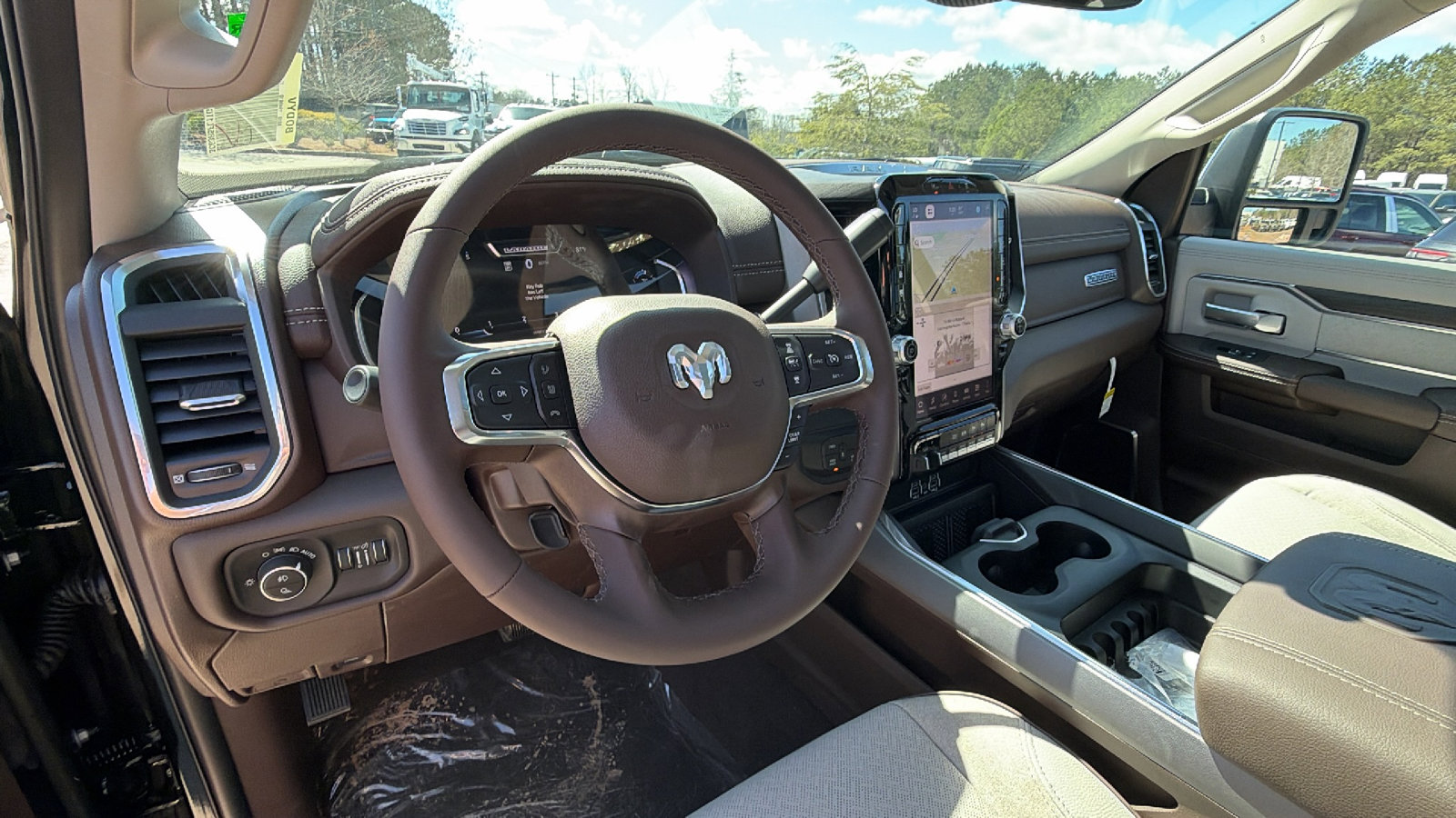 New 2026 RAM 2500 Laramie w/ Towing Technology Group AWD/4WD image 21