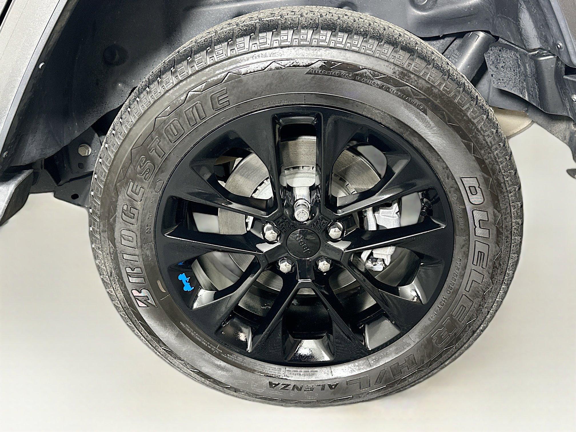 Used 2022 Jeep Wrangler Sahara w/ Cold Weather Group image 11