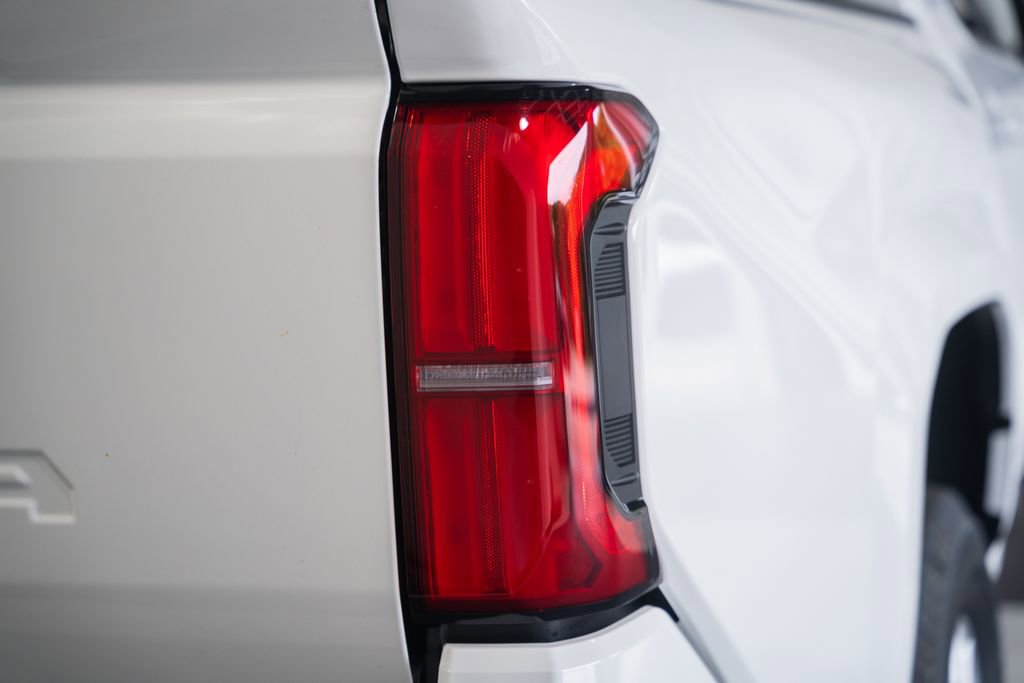 New 2026 Toyota Tacoma SR5 RWD image 5