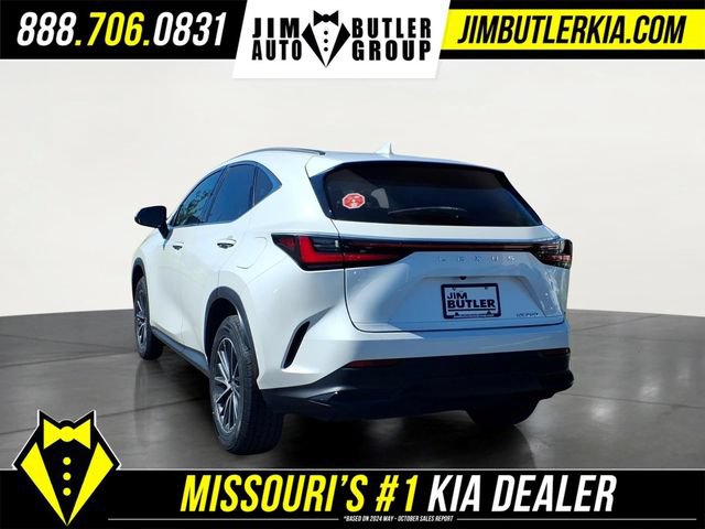 Used 2024 Lexus NX 250 FWD w/ Towing Package (2000 Lbs) image 5