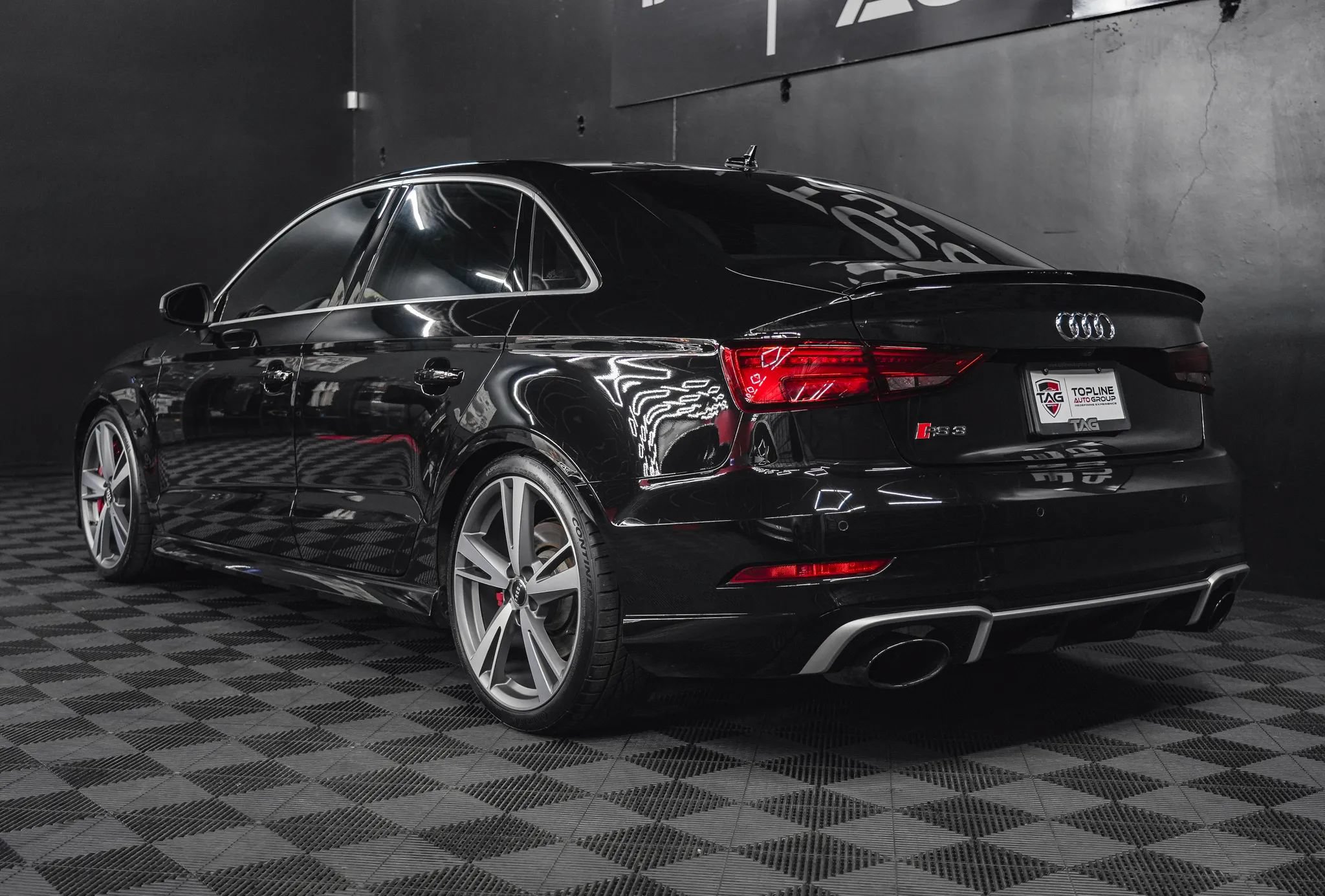 Used 2020 Audi RS 3 w/ Navigation Package AWD/4WD image 33