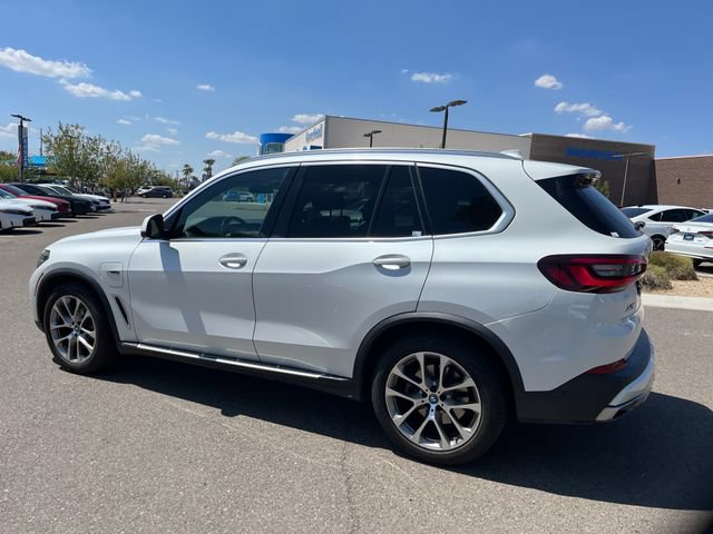 Used 2023 BMW X5 xDrive45e AWD/4WD image 4