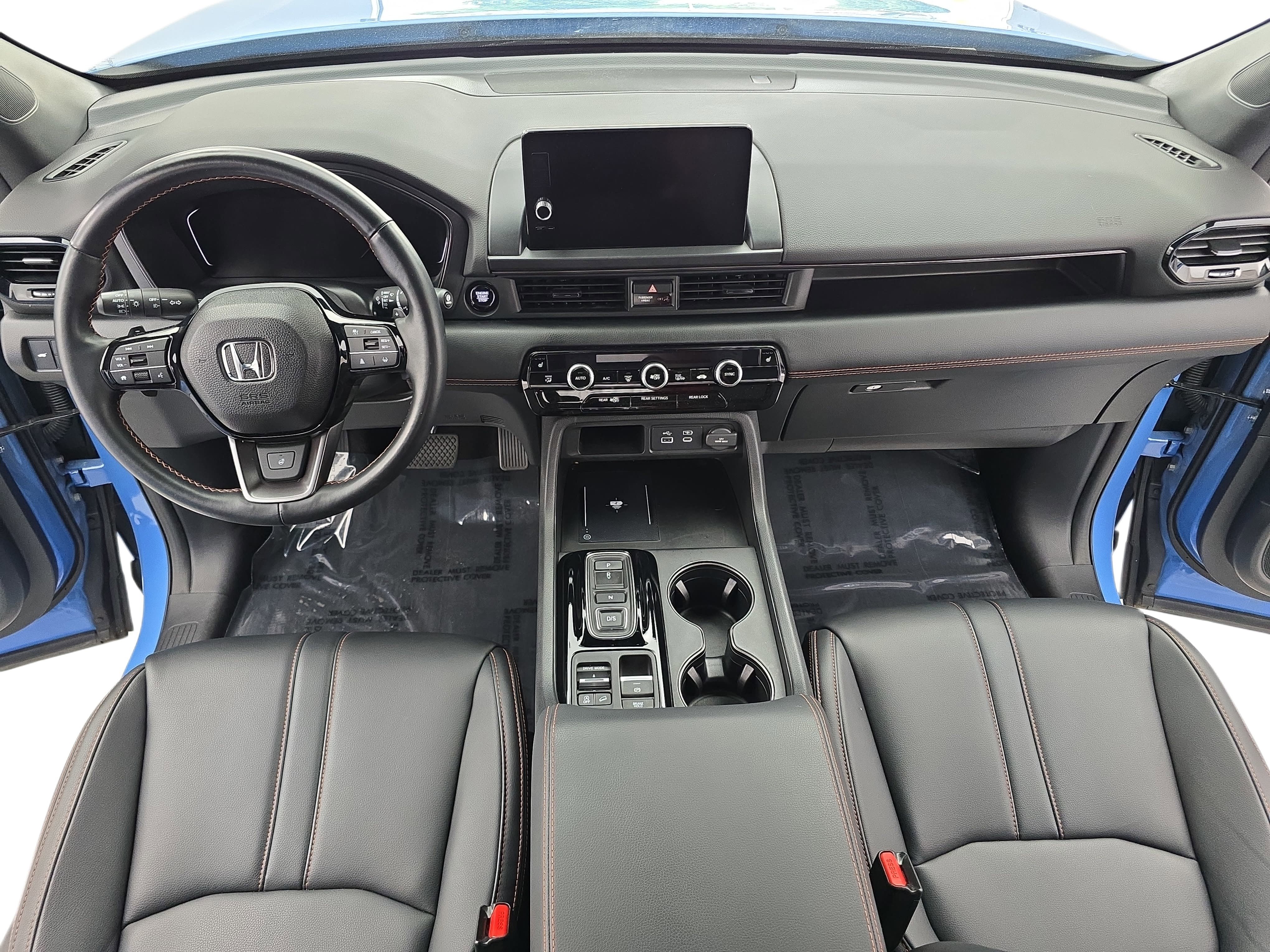 Used 2023 Honda Pilot TrailSport image 9
