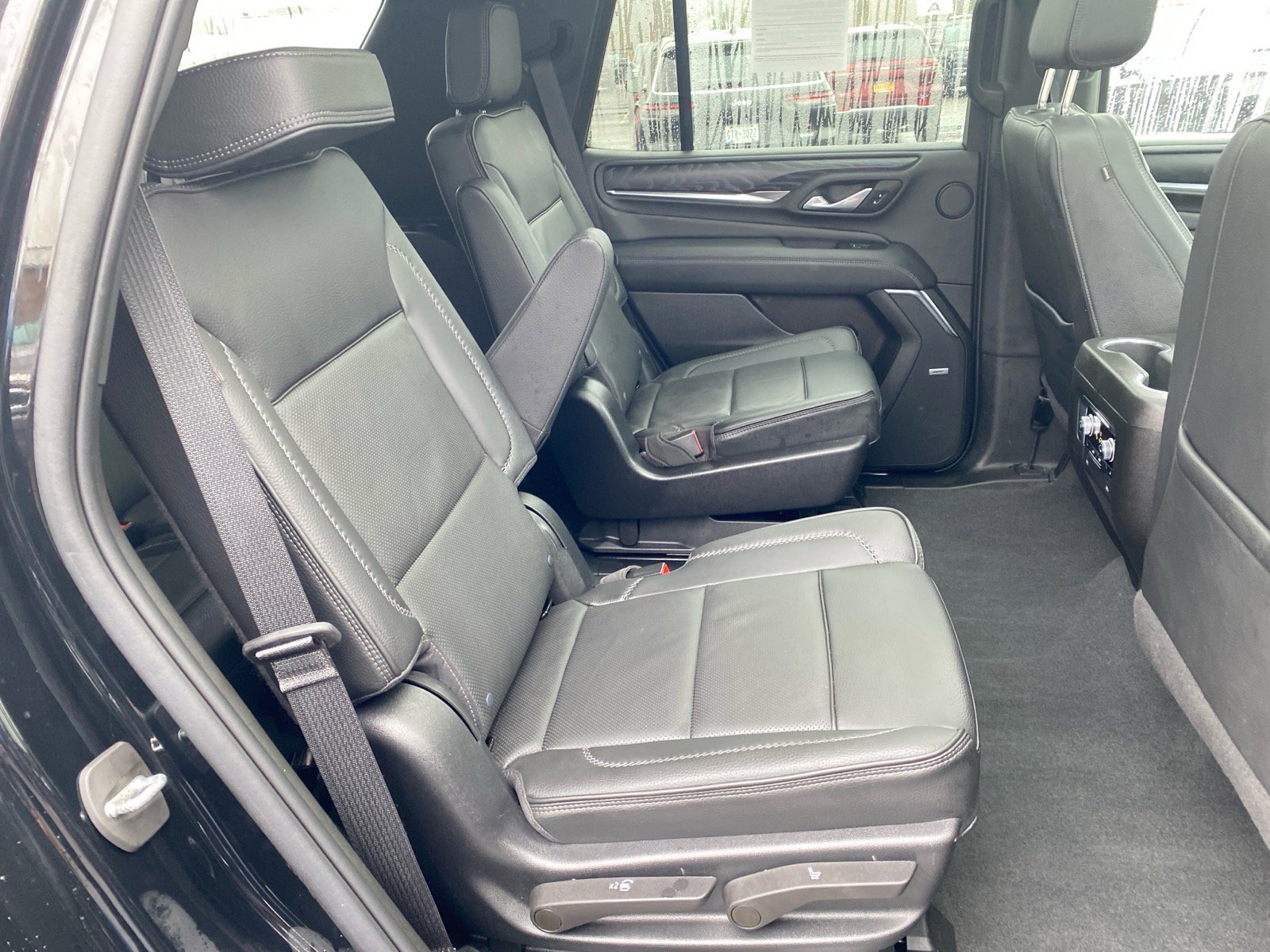 Used 2022 GMC Yukon Denali image 27