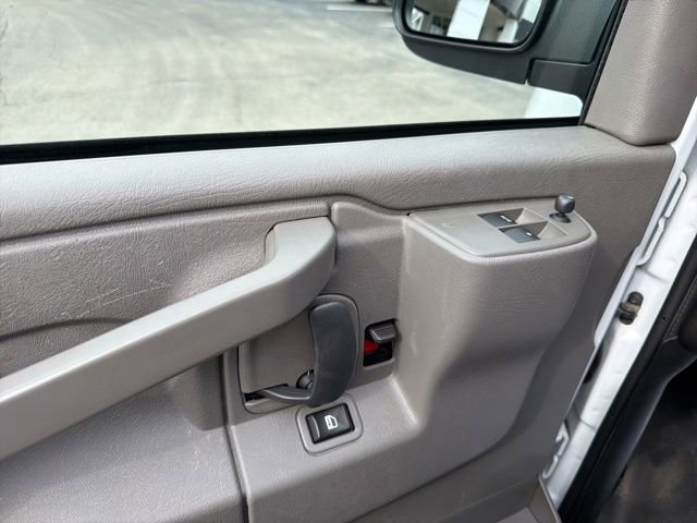 Used 2024 Chevrolet Express 2500 w/ Driver Convenience Package image 27