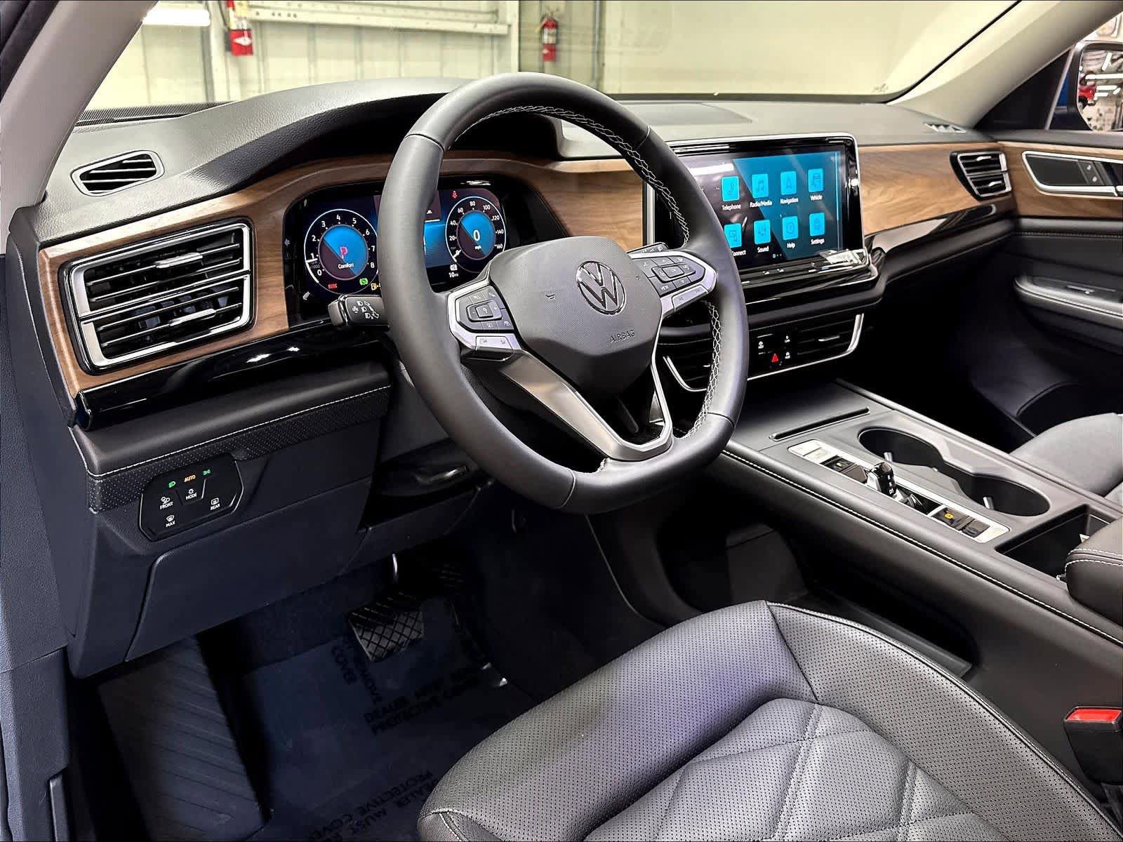 New 2026 Volkswagen Atlas SE AWD/4WD image 7