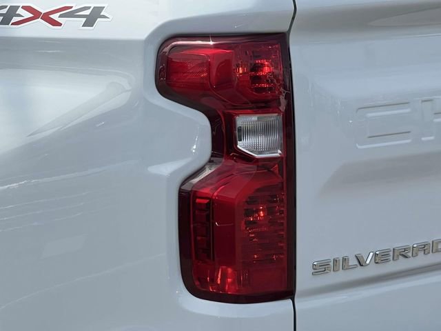 Certified 2023 Chevrolet Silverado 1500 LT AWD/4WD image 10