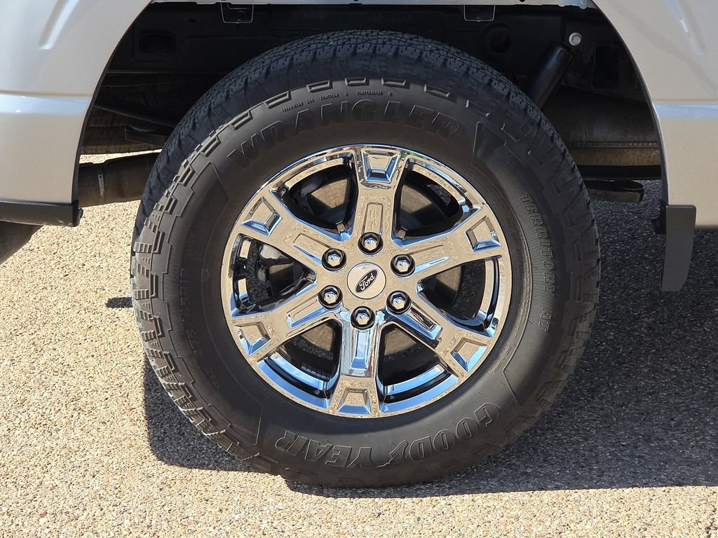 Used 2023 Ford F150 Lariat AWD/4WD image 13