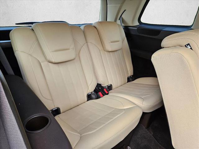 Used 2017 Mercedes-Benz GLS 450 4MATIC image 22