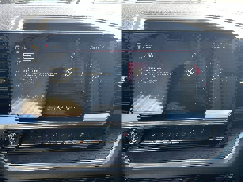 New 2026 GMC Sierra 1500 SLT w/ SLT Premium Plus Package image 13