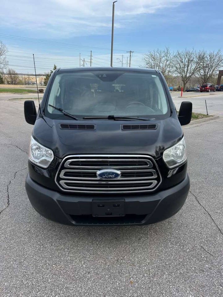 Used 2016 Ford Transit 350 XLT RWD image 2