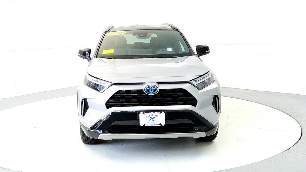 Used 2024 Toyota RAV4 XSE w/ Advanced Technology Package AWD/4WD image 8