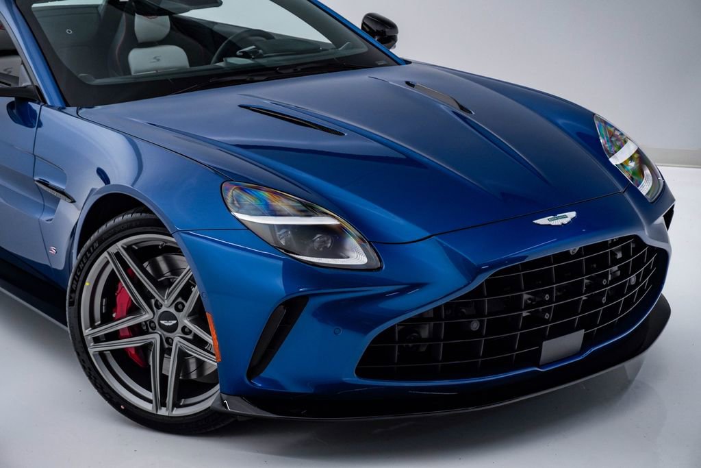 New 2026 Aston Martin V8 Vantage S image 4