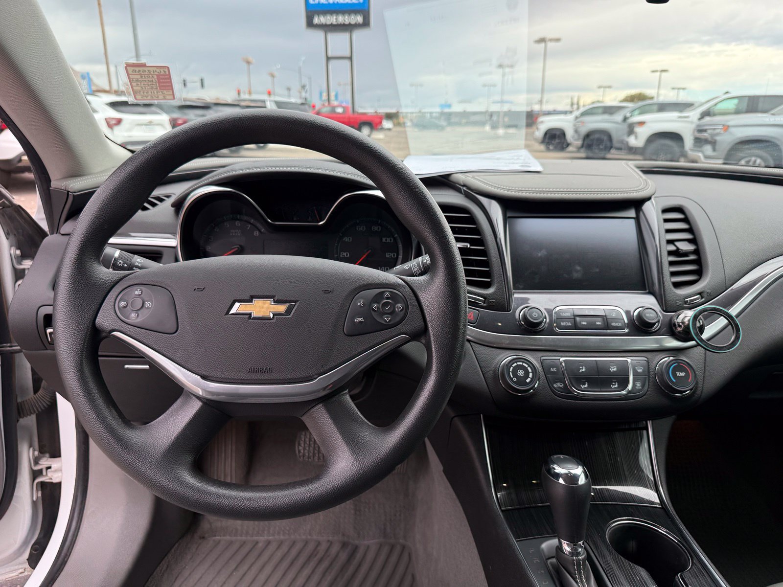 Used 2018 Chevrolet Impala LS FWD image 16