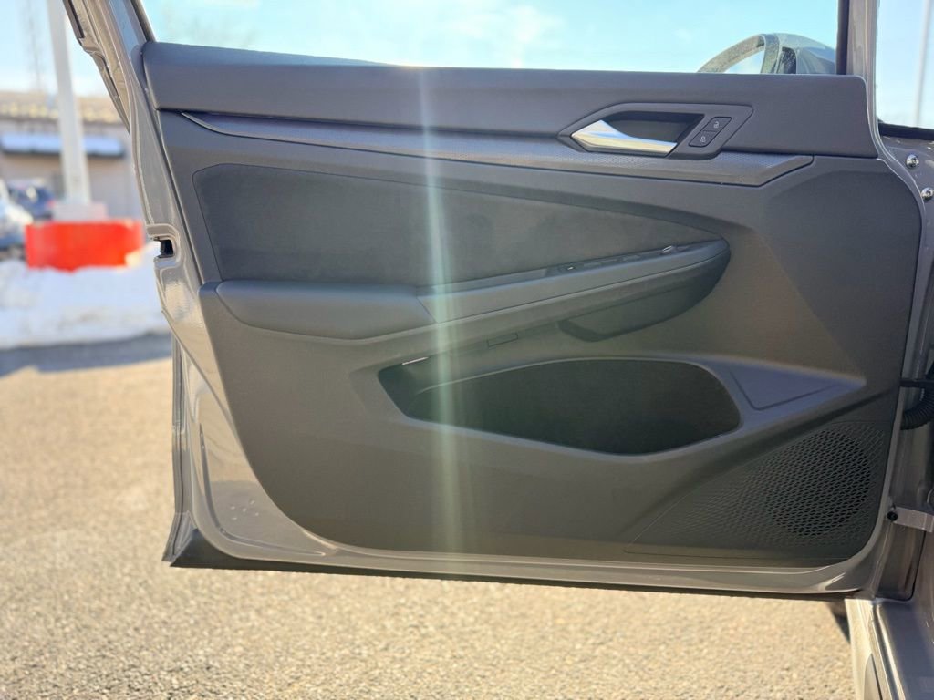 Used 2023 Volkswagen GTI S image 13