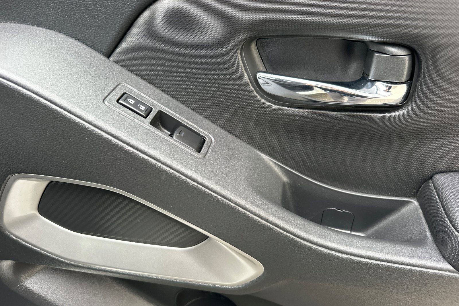 Used 2023 Nissan Frontier SV w/ Tow Package image 21