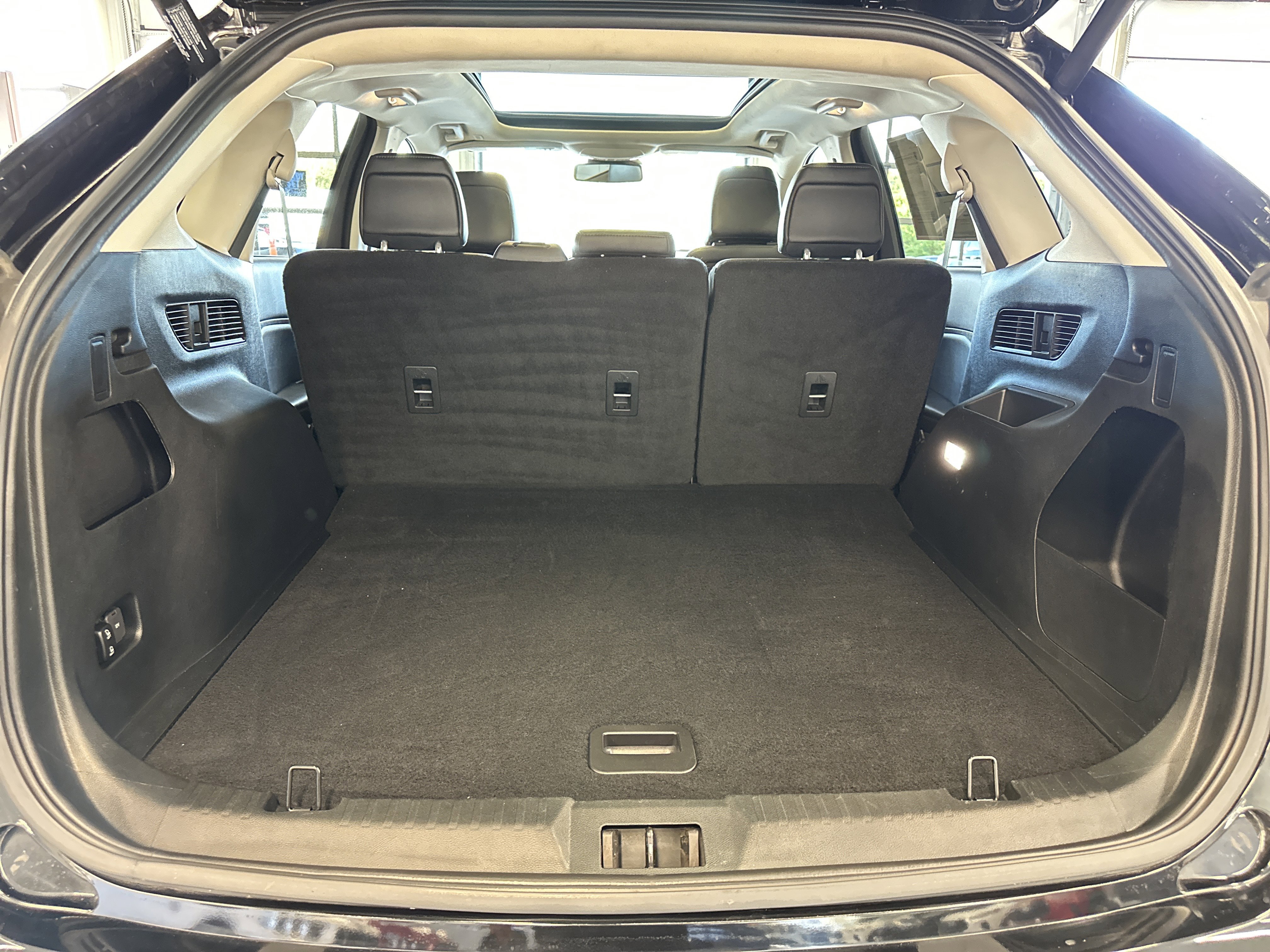 Certified 2022 Ford Edge SEL w/ Convenience Package image 7