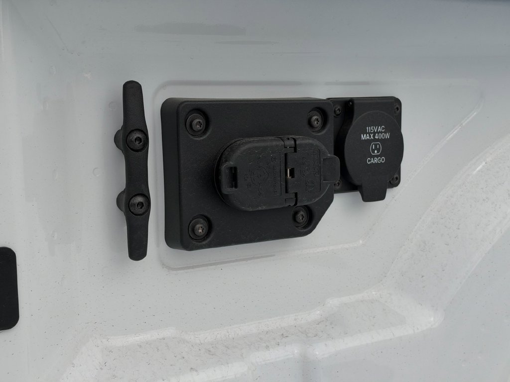New 2027 RAM 3500 Tradesman AWD/4WD image 8