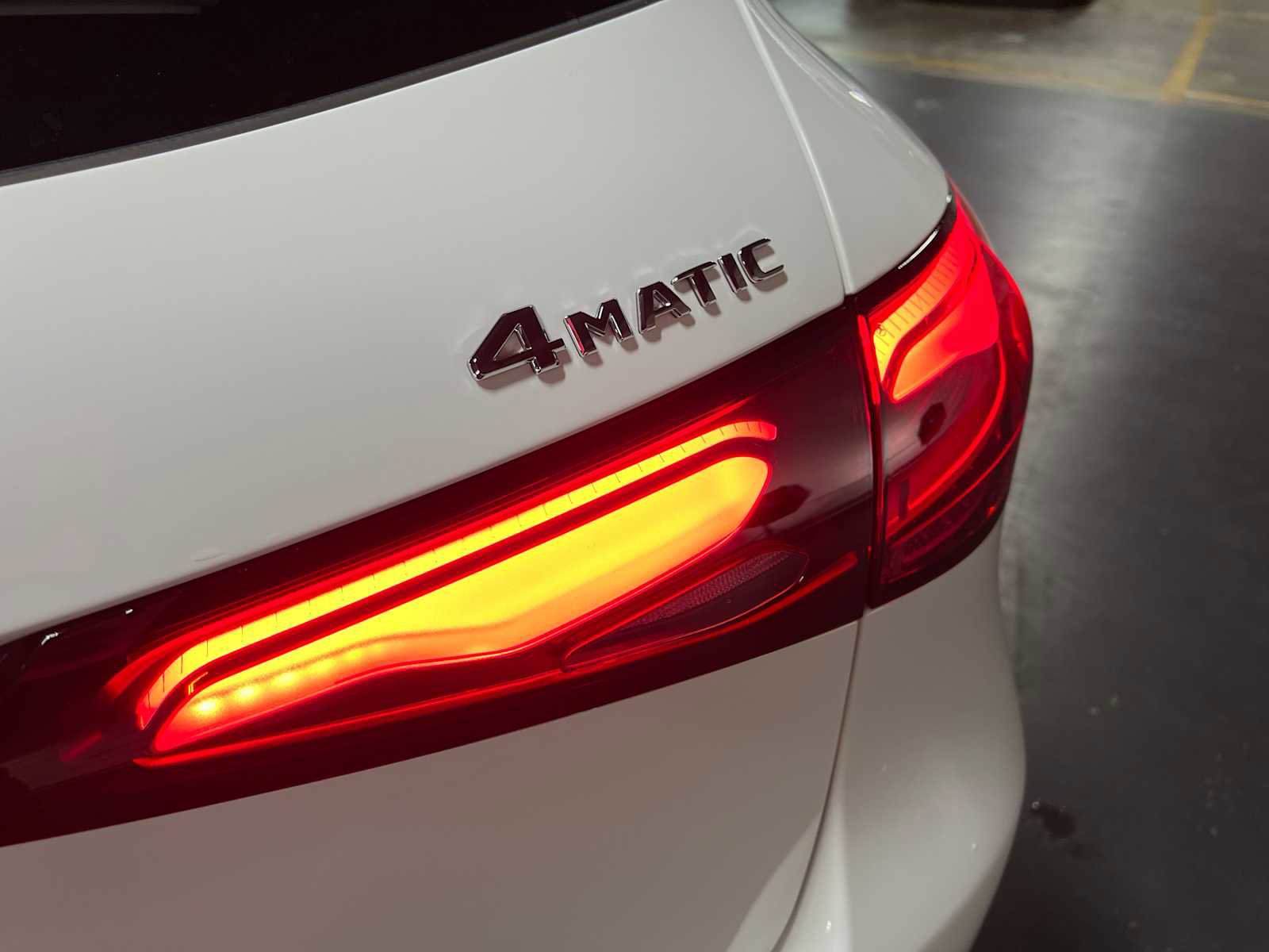 New 2025 Mercedes-Benz GLC 300 4MATIC image 14