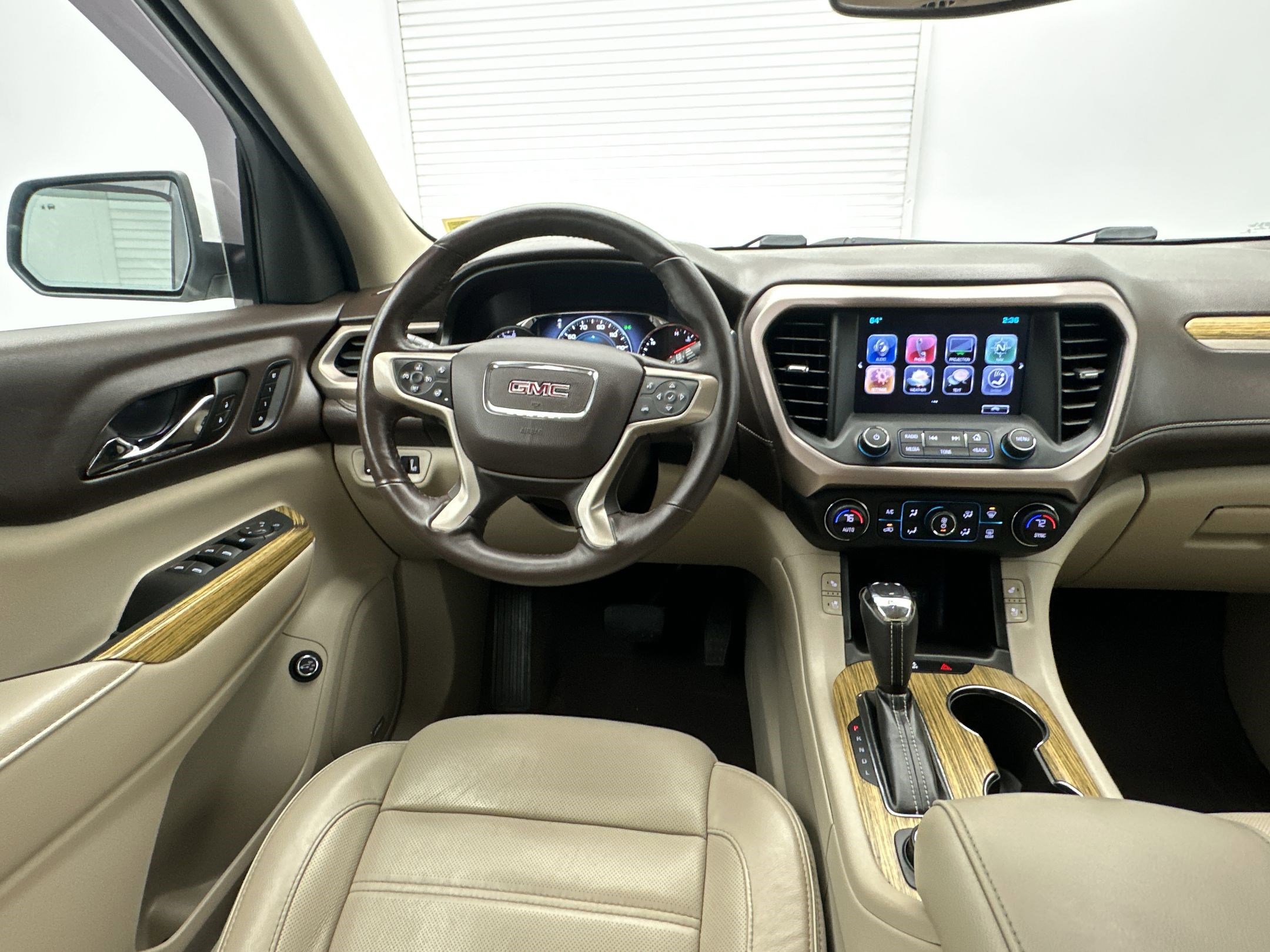 Used 2017 GMC Acadia Denali w/ Technology Package image 26