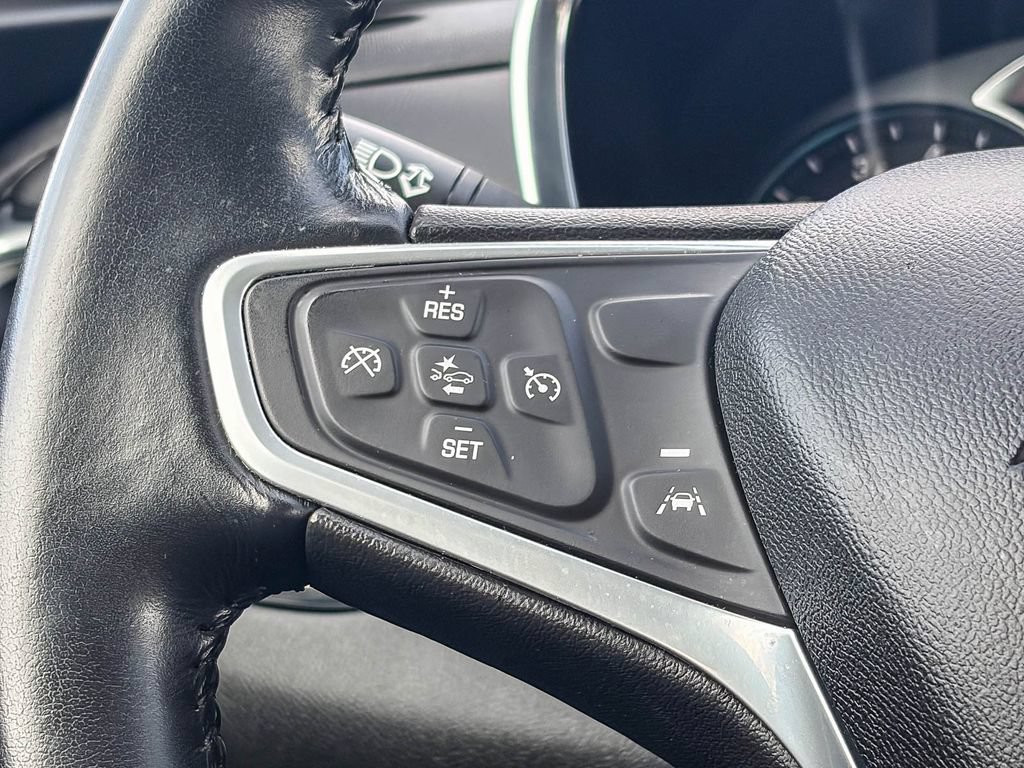 Used 2022 Chevrolet Equinox LT AWD/4WD image 18