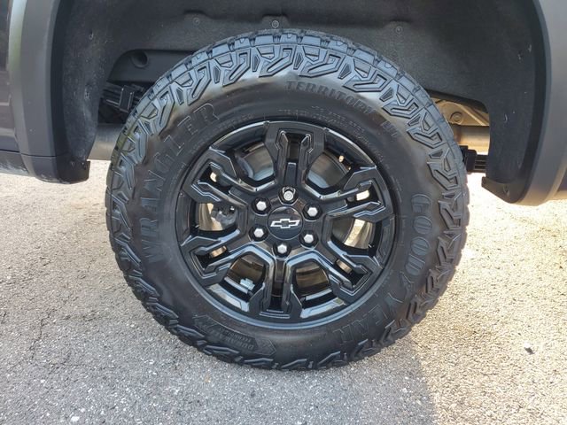 Used 2022 Chevrolet Silverado 1500 ZR2 w/ Technology Package image 5