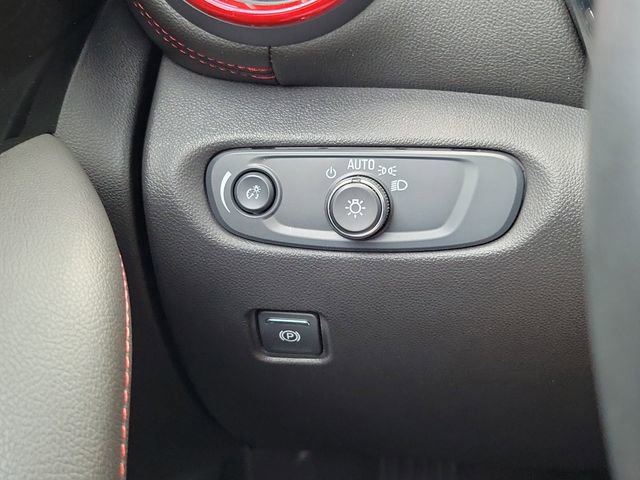 Certified 2025 Chevrolet Blazer RS w/ Driver Confidence II Package FWD image 19