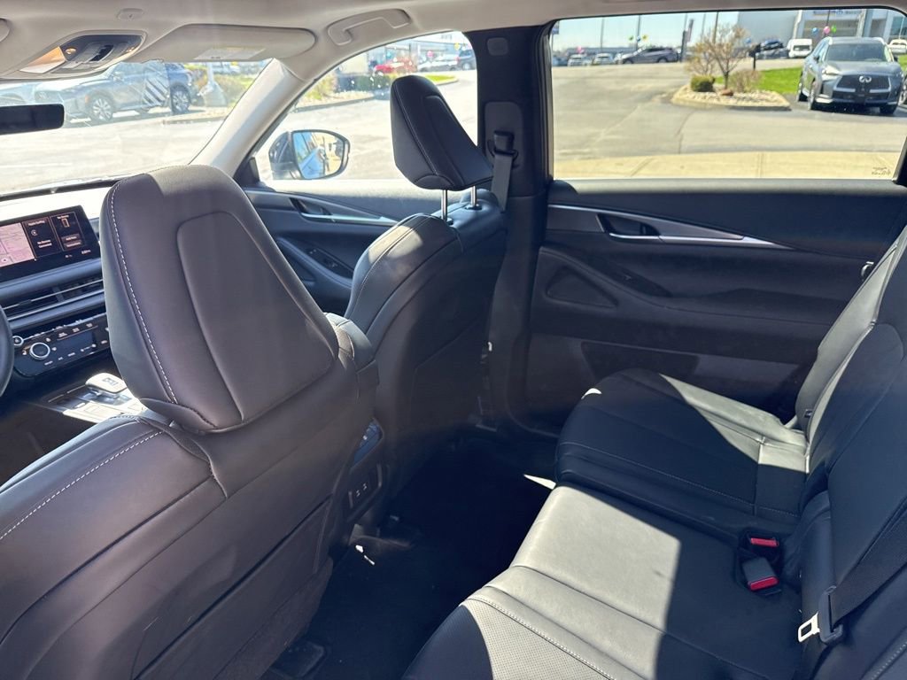 Certified 2026 INFINITI QX60 Pure w/ Cargo Package AWD/4WD image 28