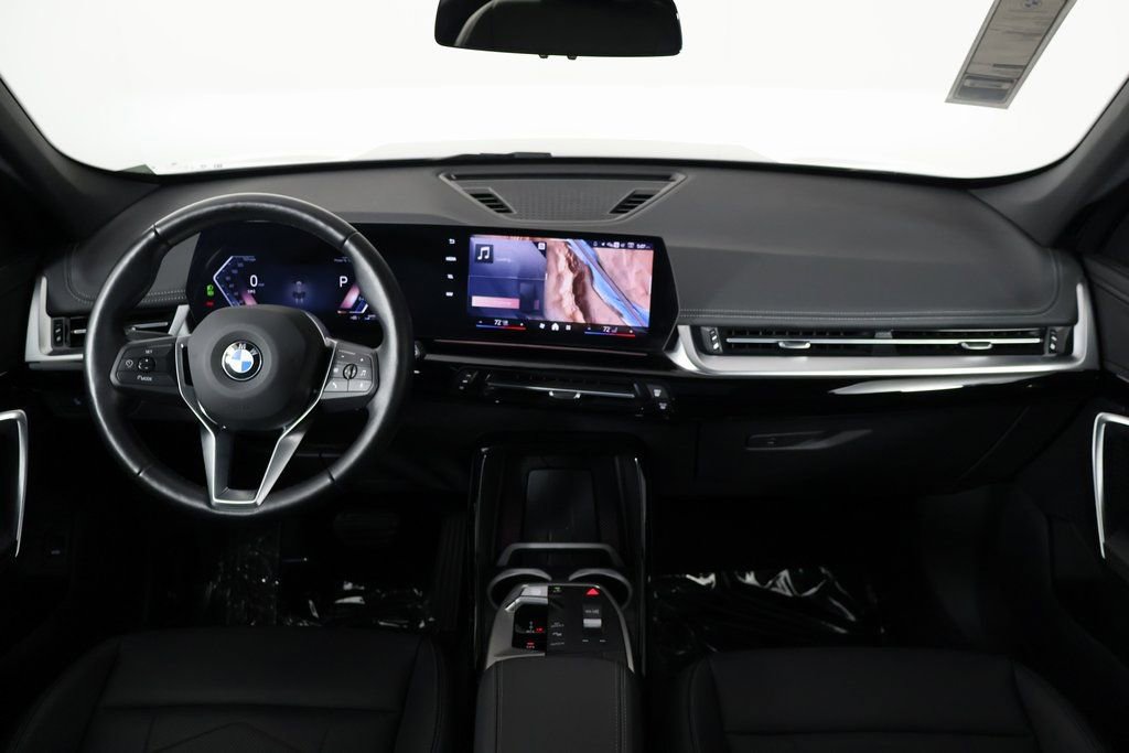 Used 2025 BMW X1 xDrive28i w/ Convenience Package image 8
