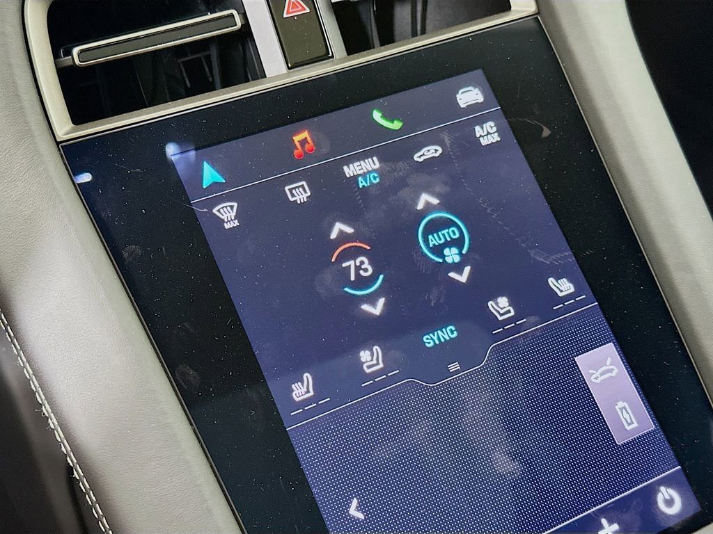 New 2025 Porsche Taycan Turbo image 18