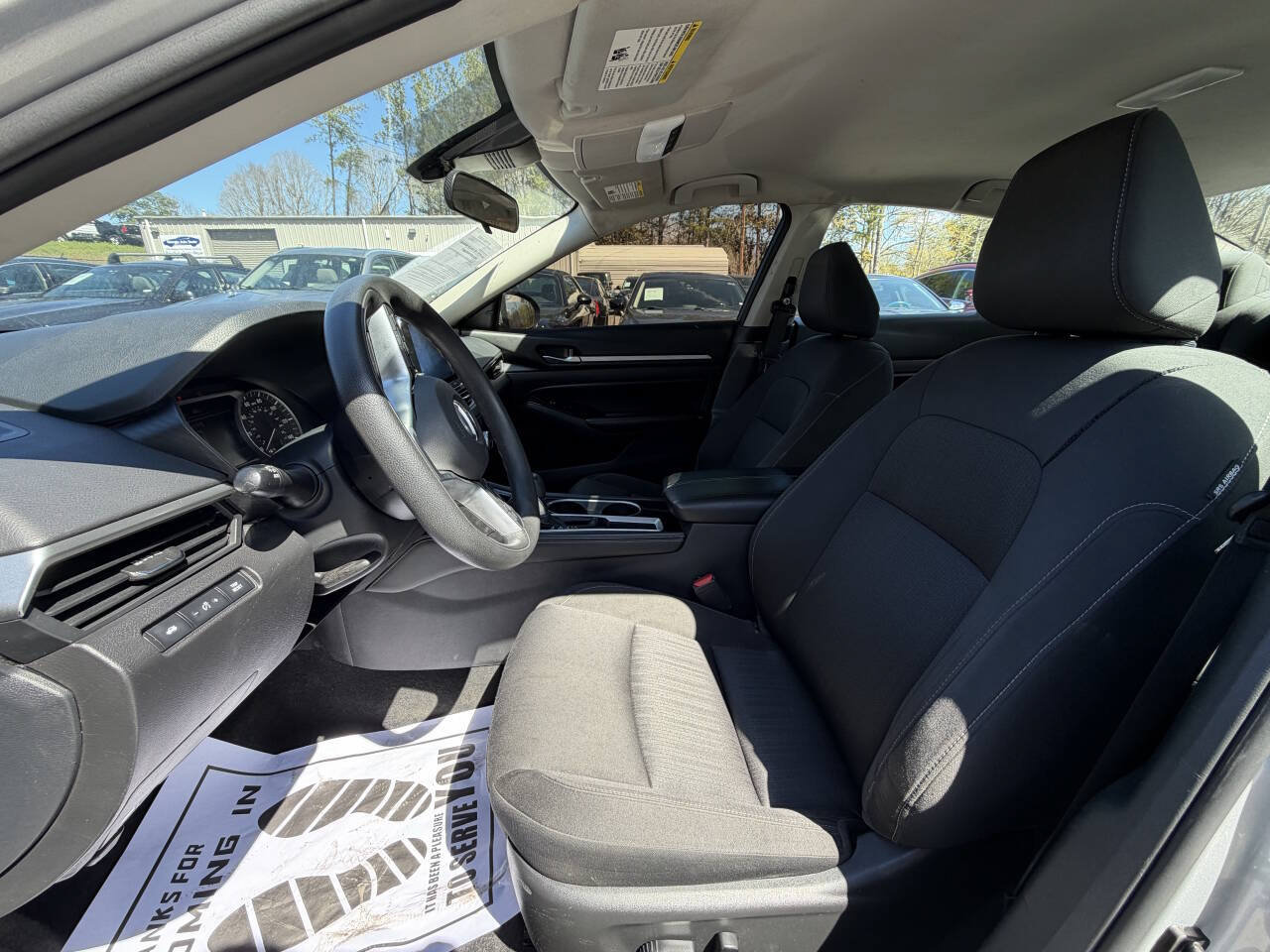 Used 2023 Nissan Altima 2.5 SV FWD image 25