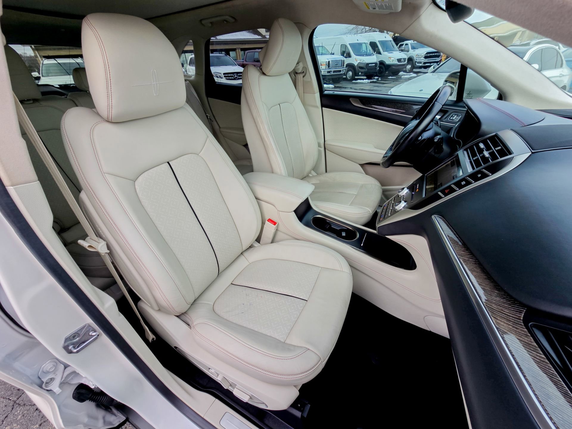 Used 2019 Lincoln MKC Black Label image 34