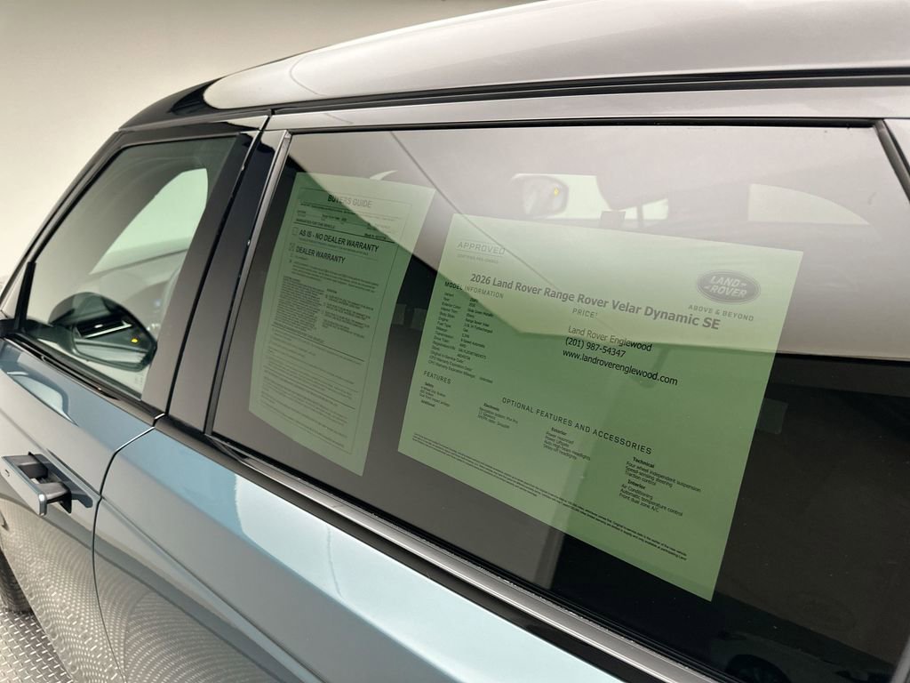 Certified 2026 Land Rover Range Rover Velar Dynamic SE AWD/4WD image 32
