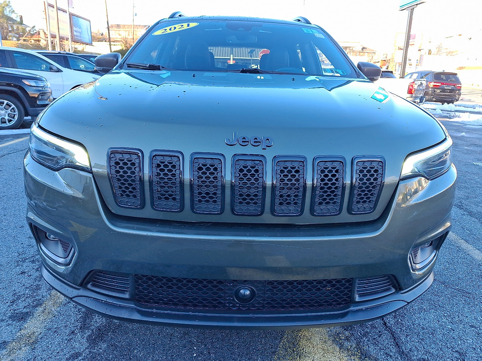 Used 2021 Jeep Cherokee Latitude Lux 80th Anniv w/ Quick Order Package 26U 80TH image 8