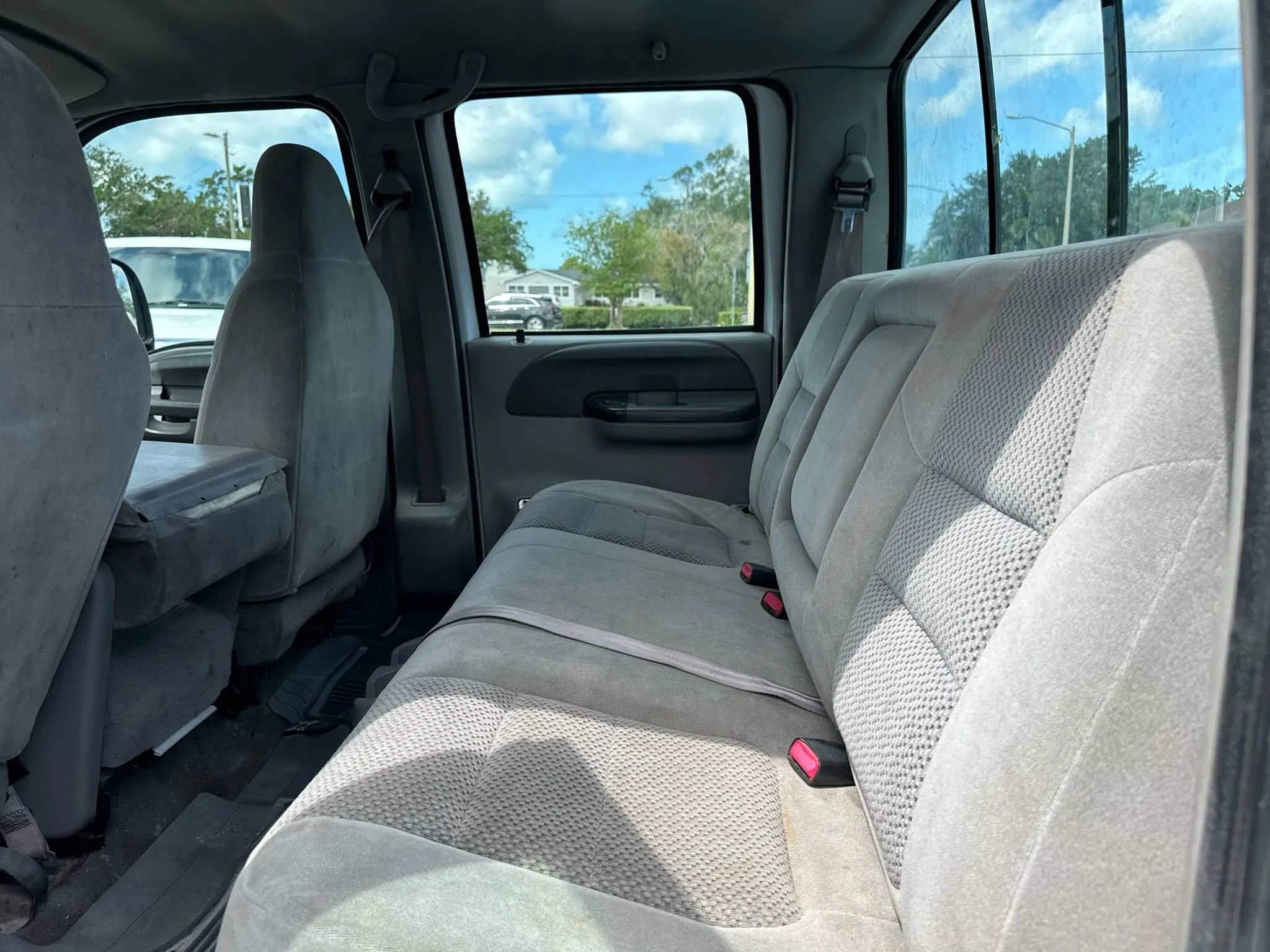 Used 2001 Ford F250 2WD Crew Cab Super Duty image 11