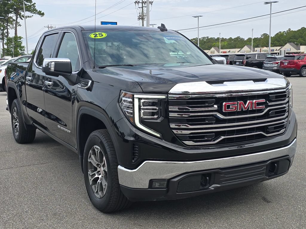Certified 2025 GMC Sierra 1500 SLT AWD/4WD image 7
