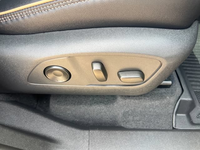 Certified 2026 Chevrolet Traverse High Country w/ LPO, Floor Liner Package AWD/4WD image 14