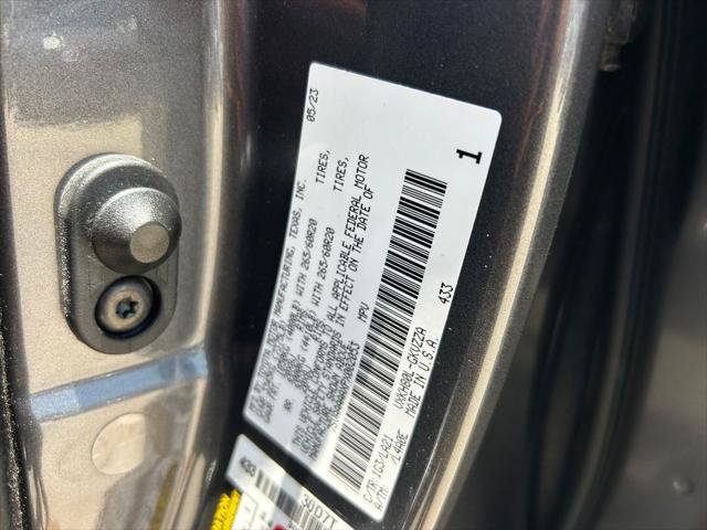 Certified 2023 Toyota Sequoia Platinum RWD image 10