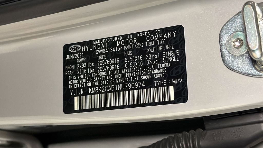 Used 2022 Hyundai Kona SE image 31