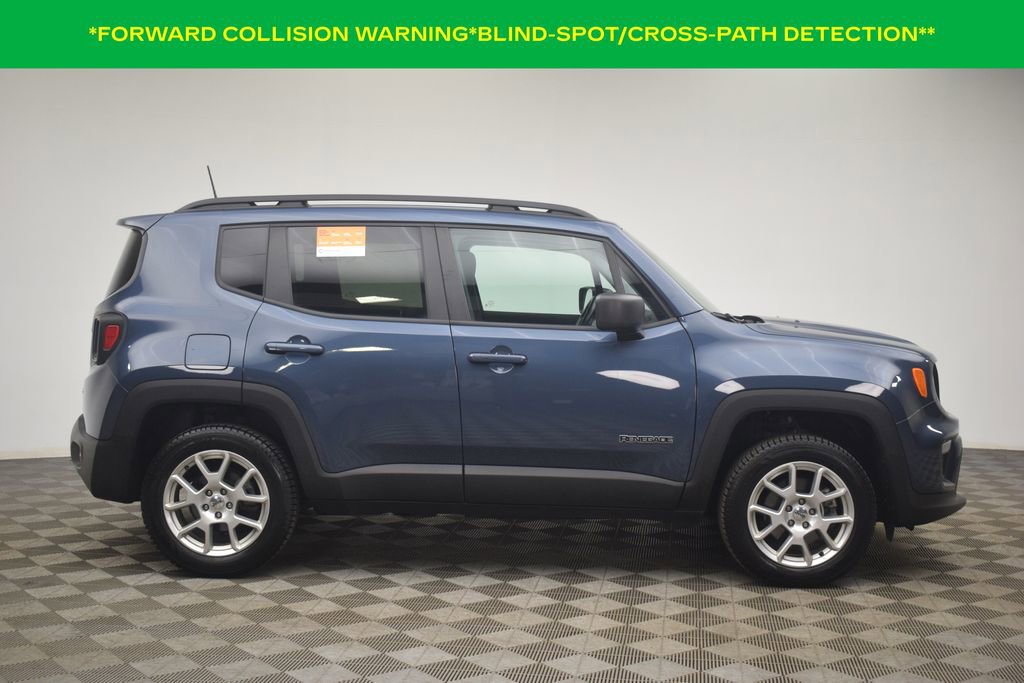 Used 2022 Jeep Renegade Latitude w/ Convenience Group AWD/4WD image 15