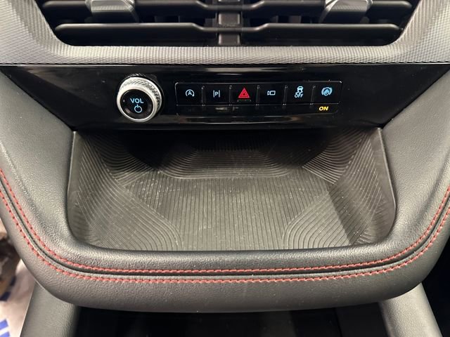 Certified 2025 Ford Explorer ST-Line w/ ST-Line Street Pack image 25