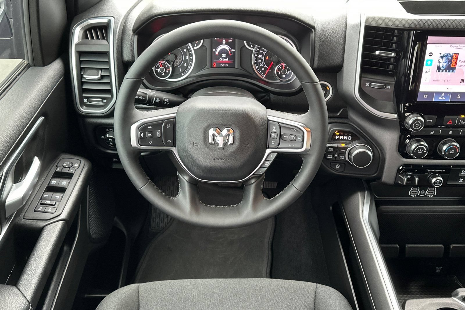 Used 2025 RAM 1500 Big Horn AWD/4WD image 14
