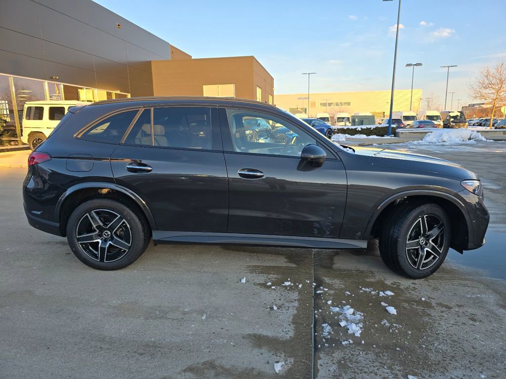 New 2026 Mercedes-Benz GLC 300 GLC 300 image 12