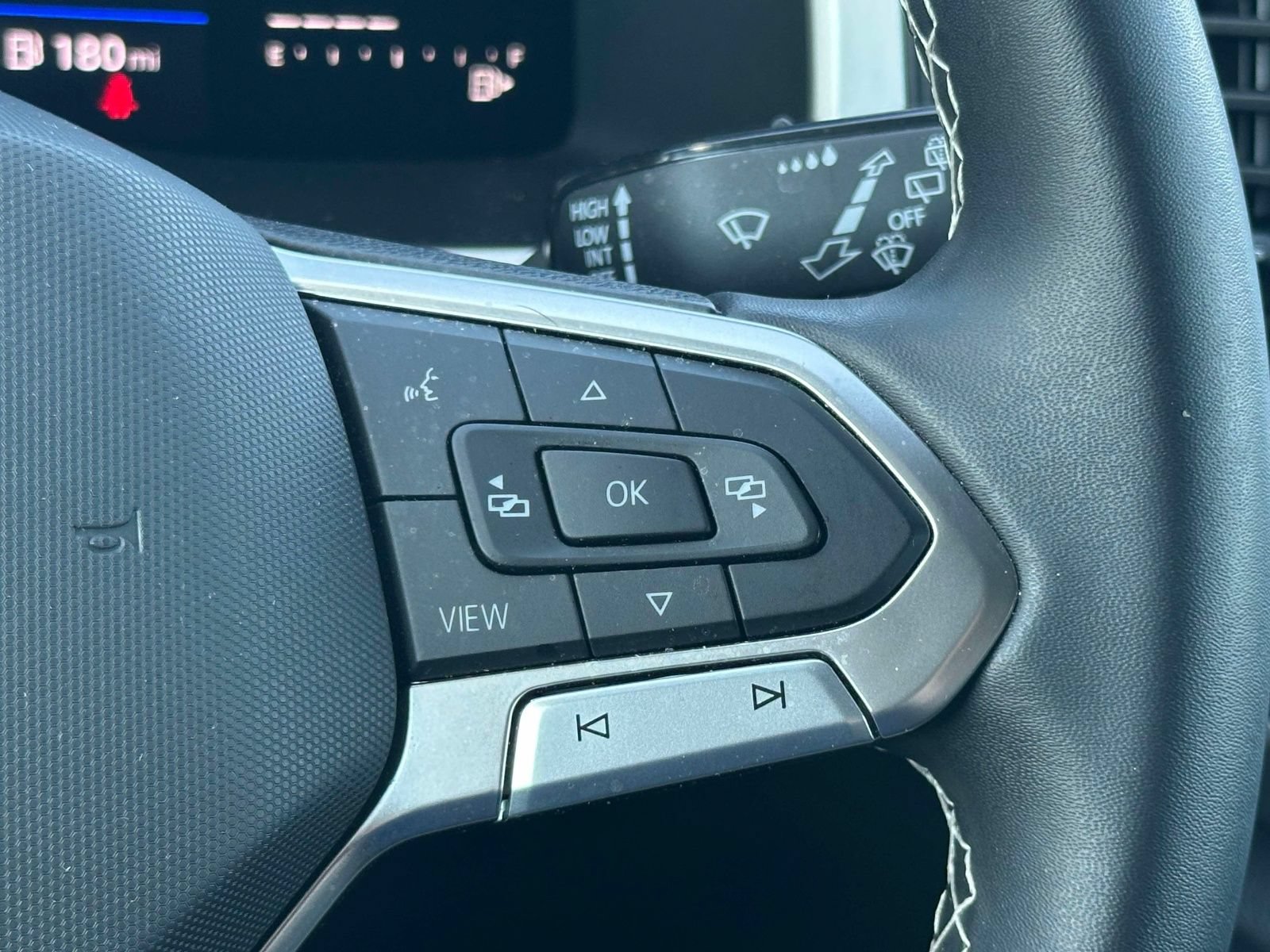 Certified 2023 Volkswagen Atlas Cross Sport SE AWD/4WD image 23