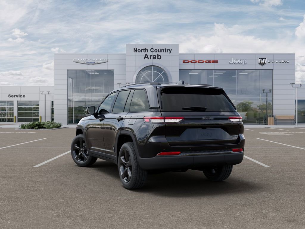 New 2025 Jeep Grand Cherokee Limited w/ Black Appearance Package AWD/4WD video 3