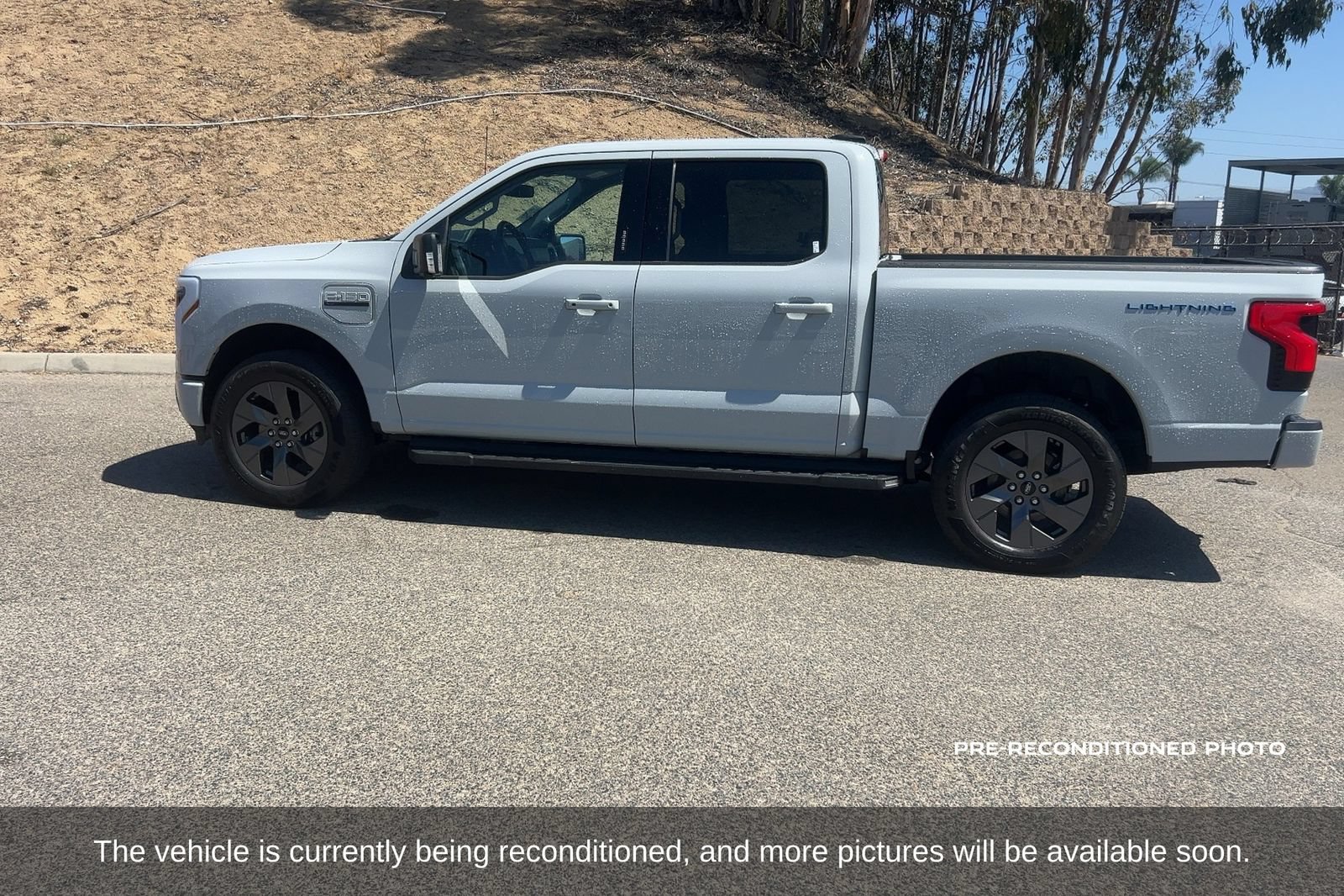 Used 2023 Ford F150 Lightning XLT w/ Equipment Group 312A High AWD/4WD image 9